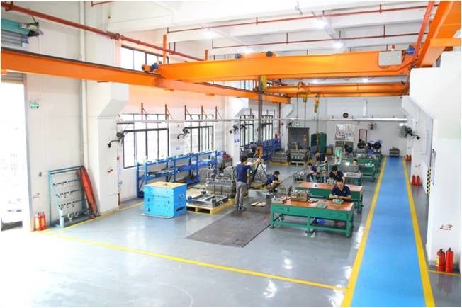 Dongguan Howe Precision Mold Co., Ltd. สายการผลิตของโรงงาน